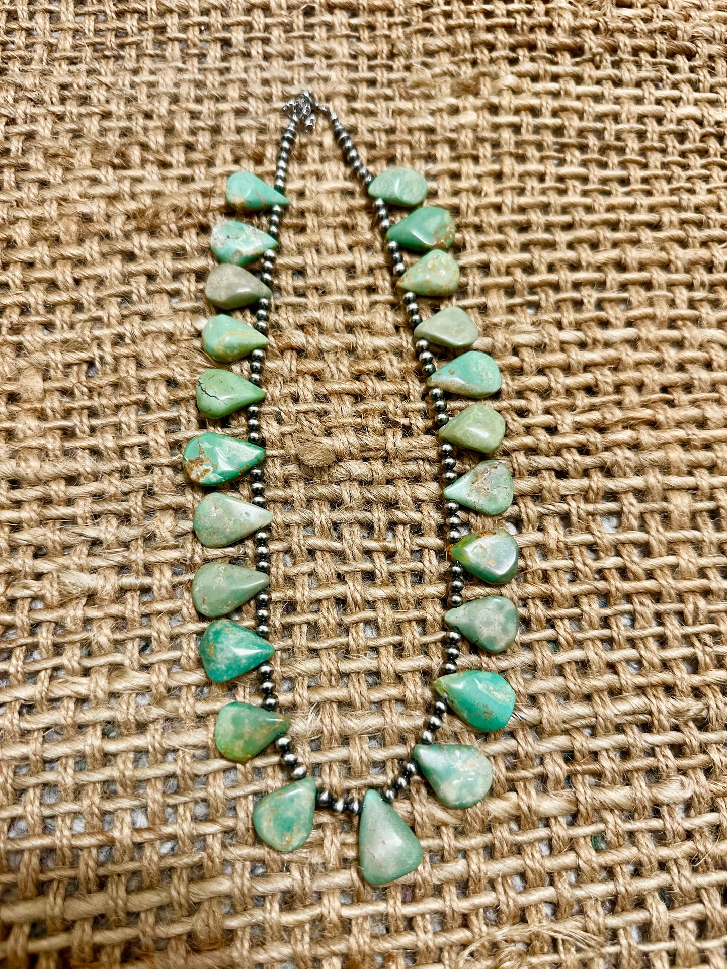 The teardrop turquoise necklace
