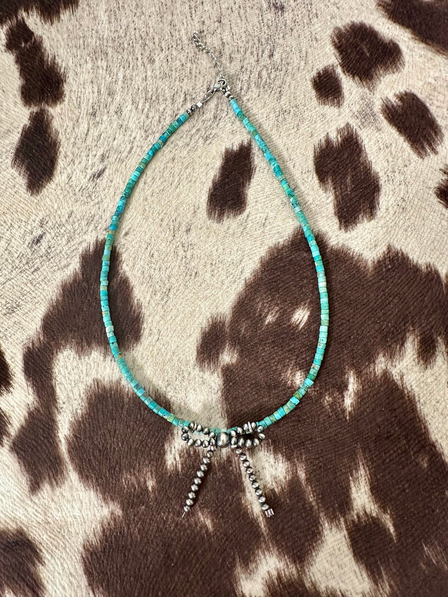 the turquoise bow choker