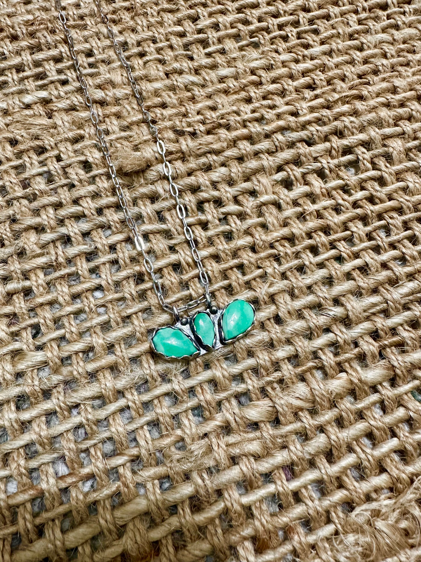 the teardrop cluster necklace