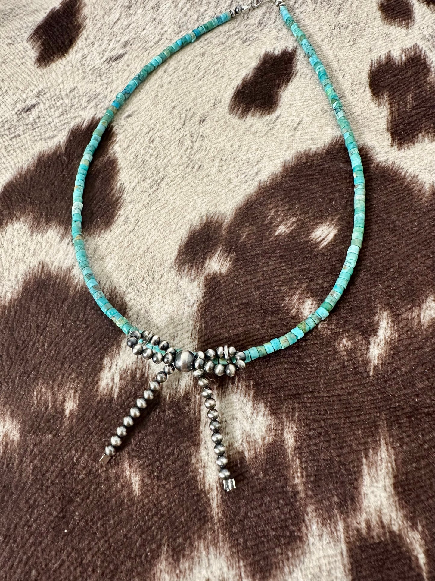 the turquoise bow choker