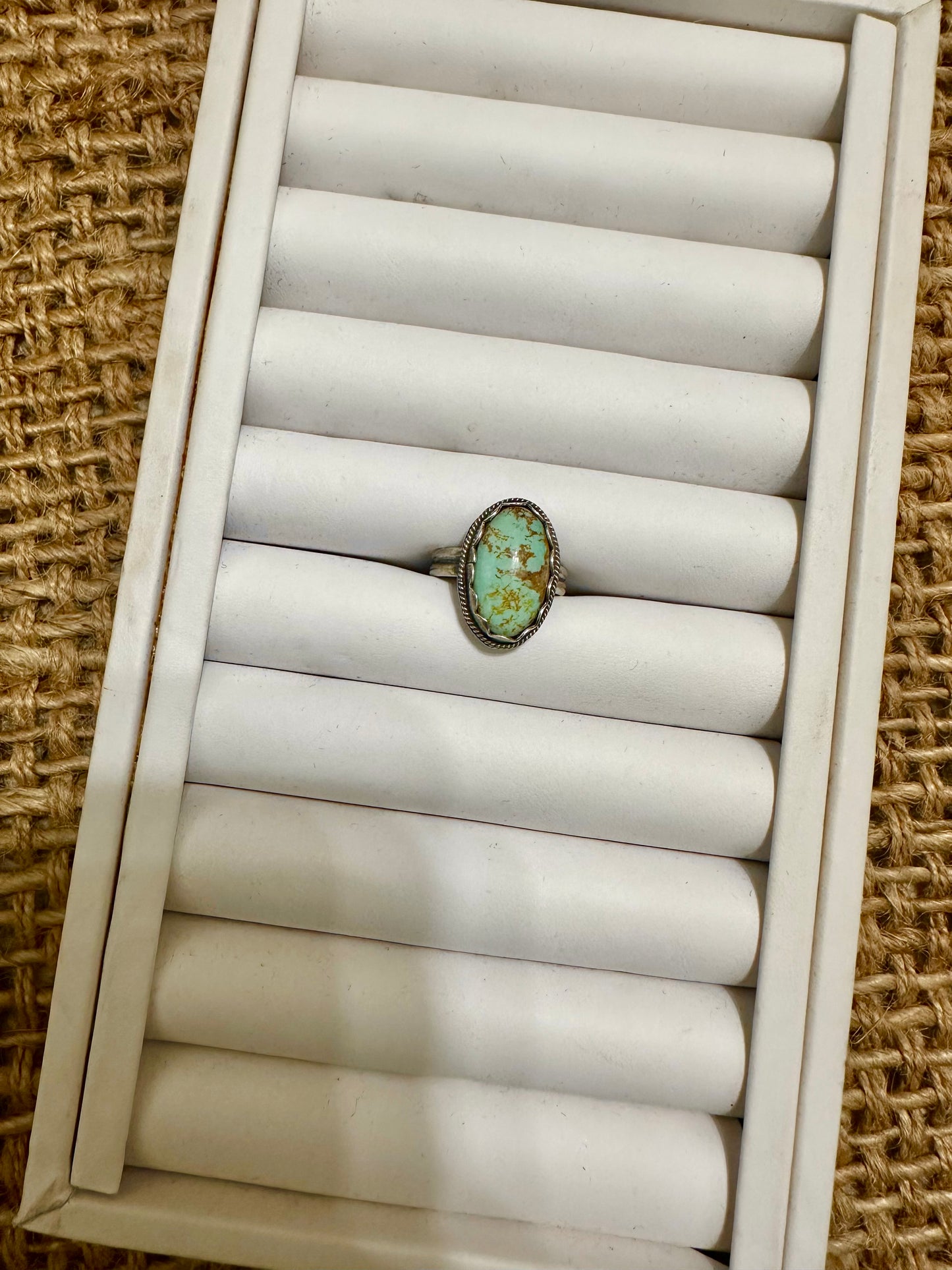 the ruffled oval ring