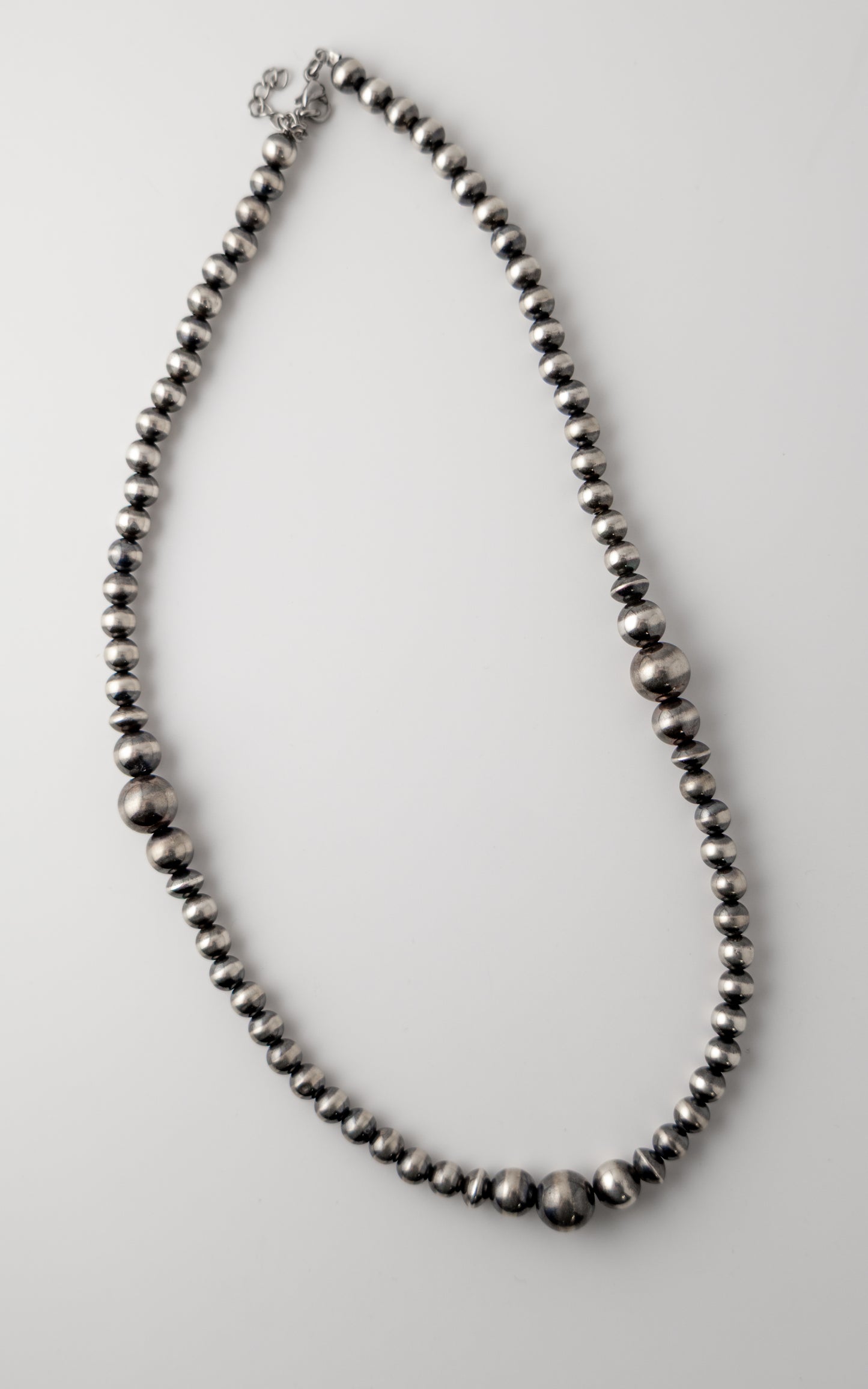 the graduated necklace