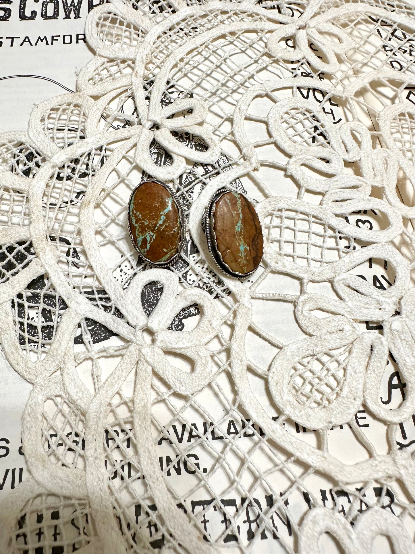 the oval earrings