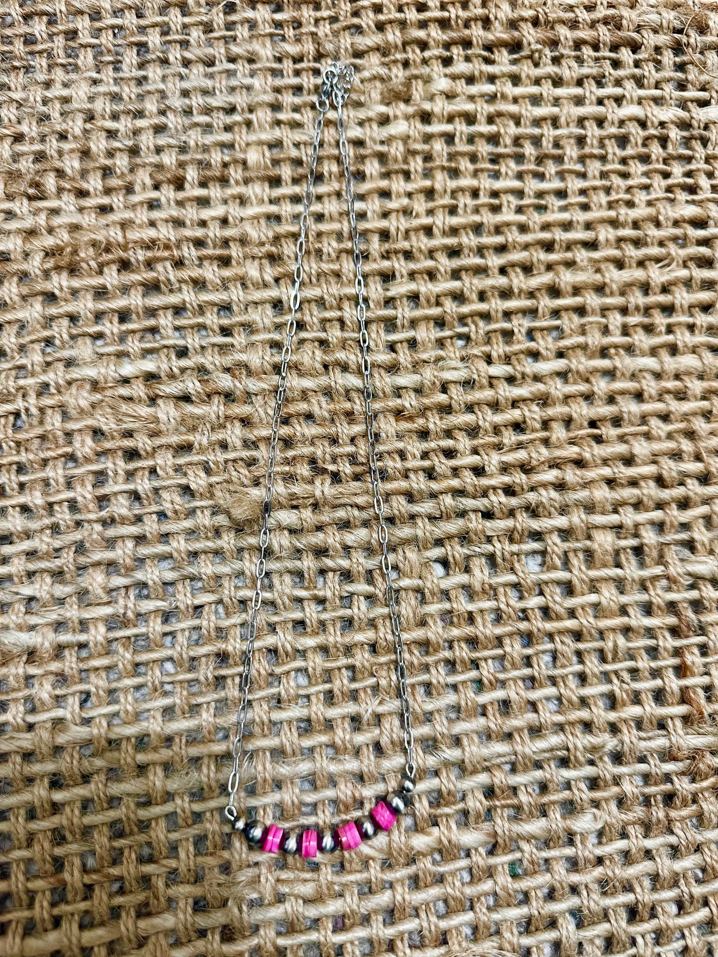 The pink bar necklace