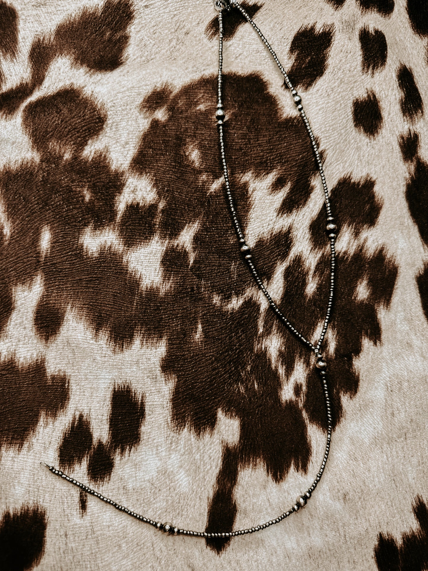 the shiny lariat necklace