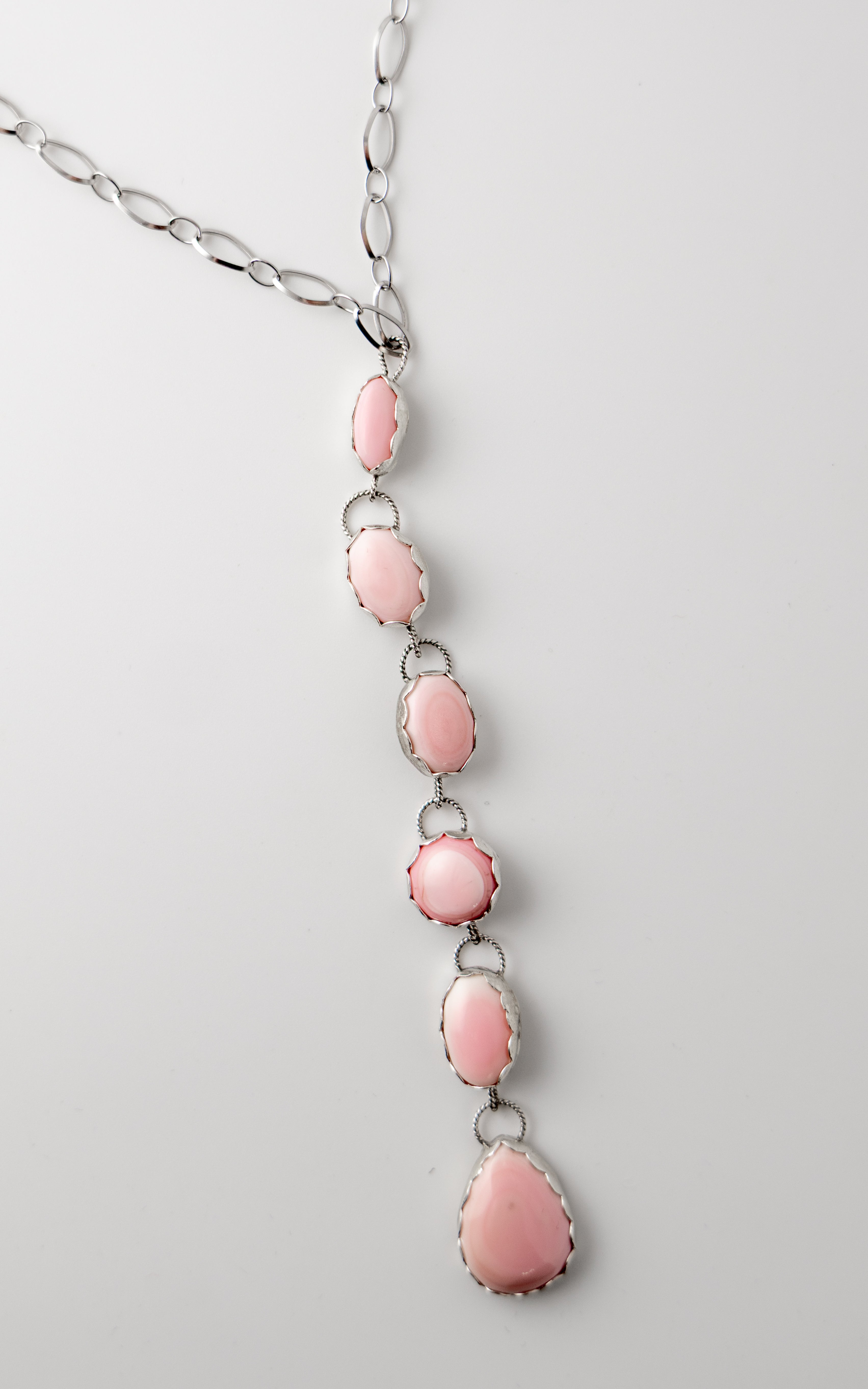 pink conch lariat necklace
