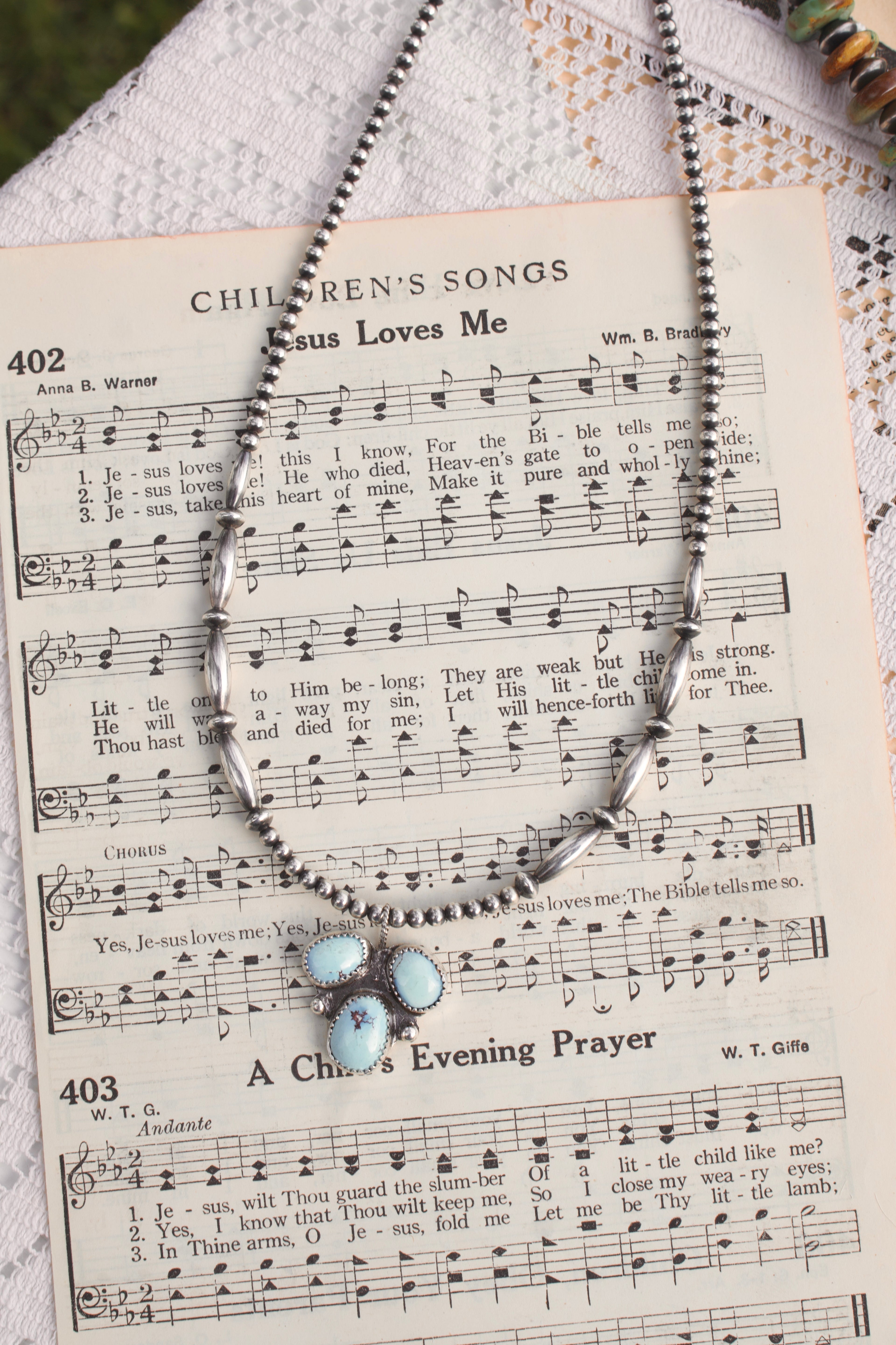 the lottie choker