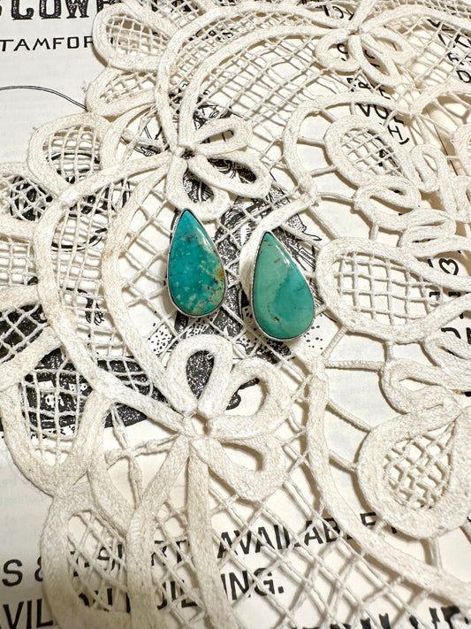 the turquoise teardrop earrings